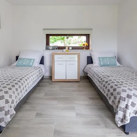 Na Skraju Lasu - Gospodarstwo Agroturystyczne Farm stay *